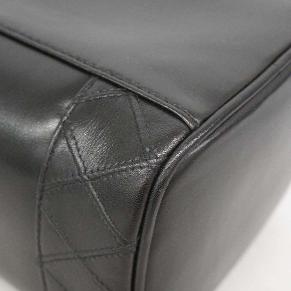 CHANEL Black Lambskin Leather Vanity Bag - Picture 7 of 11